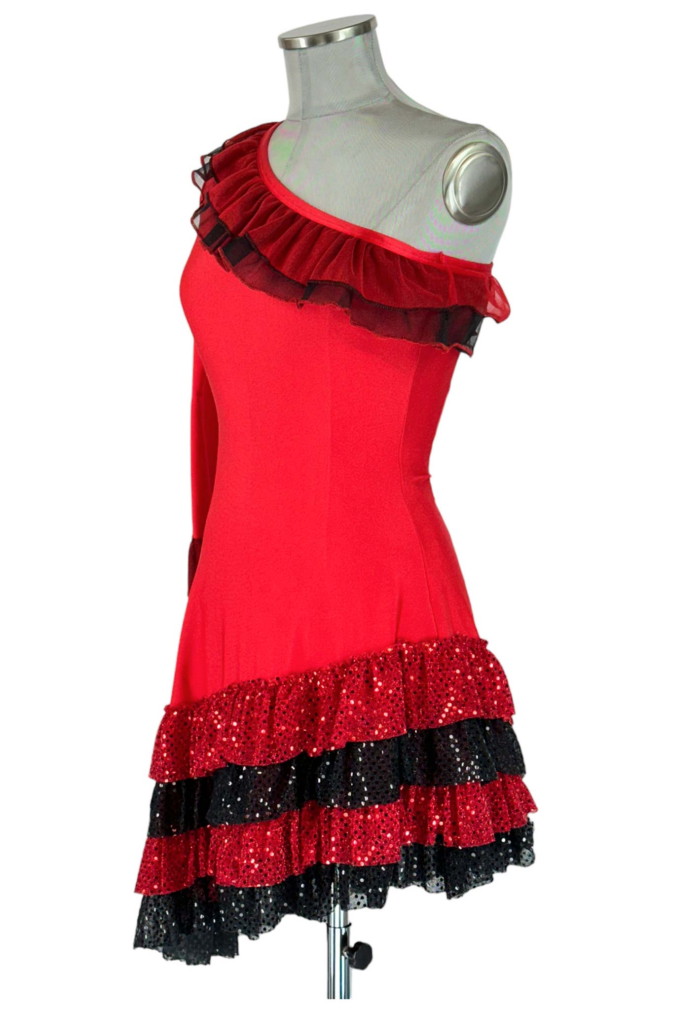 noleggio-abito-ballo-rosso-donna-rouches-asimmetrico_3