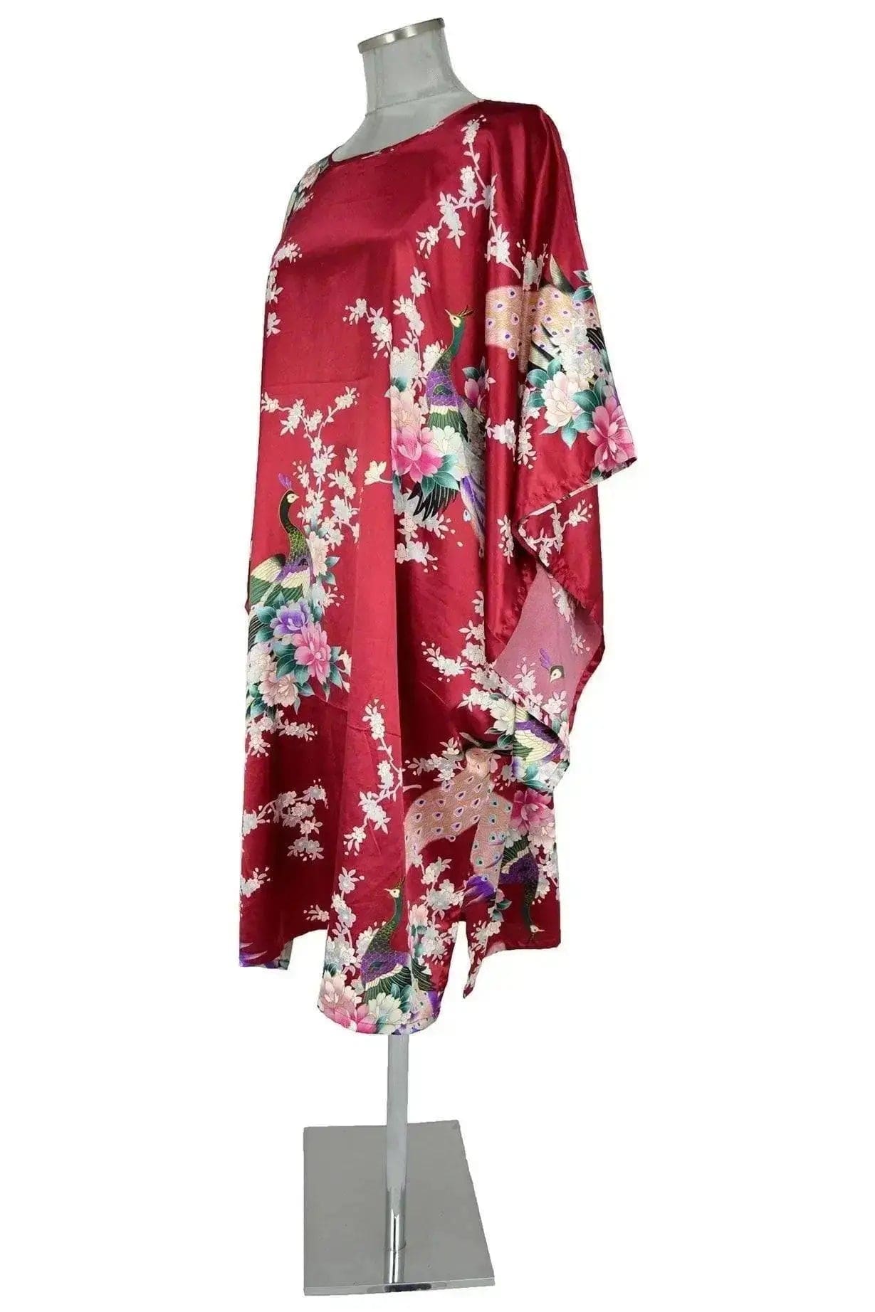 noleggio-kimono-rosso-donna-eleganza-orientale_2