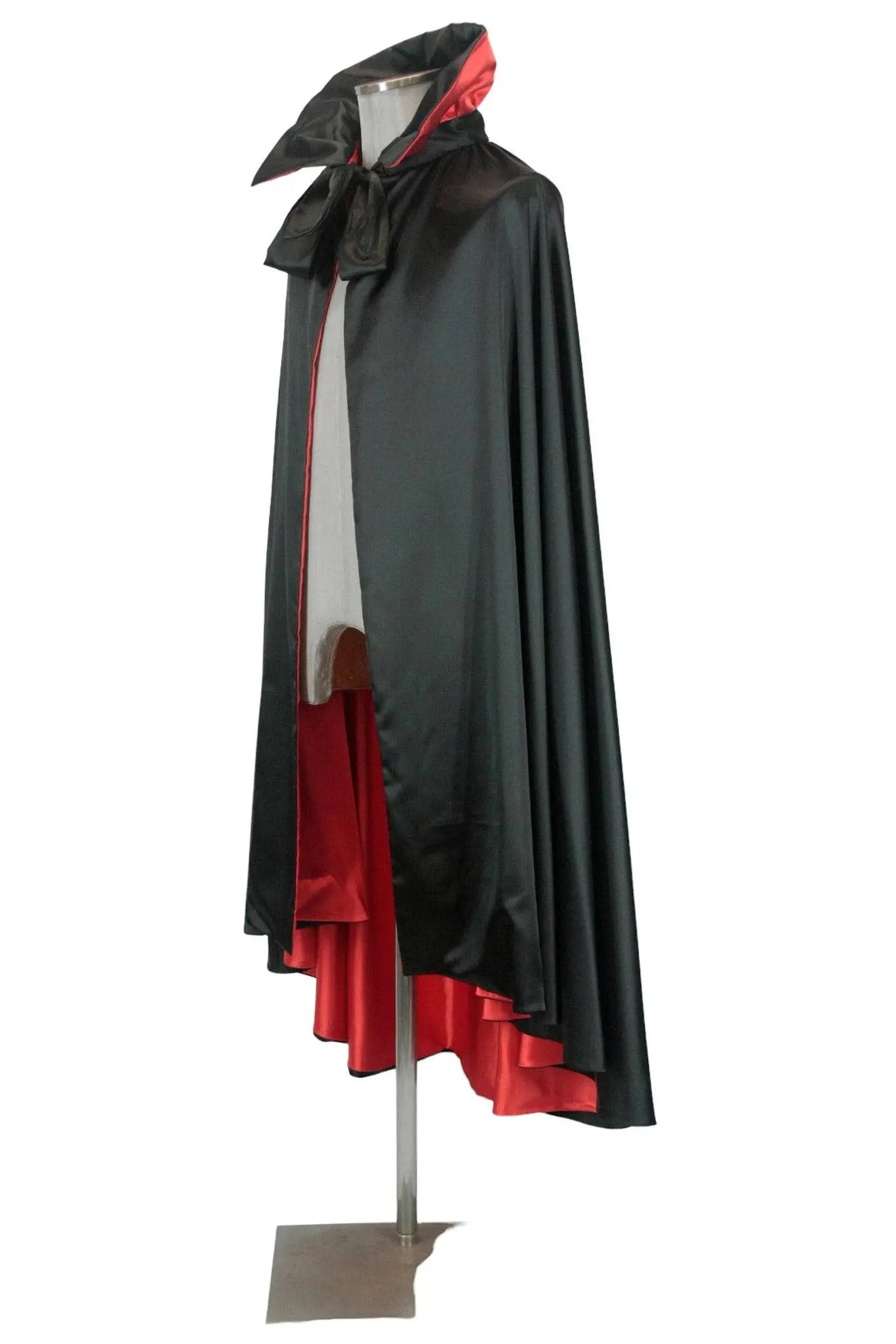 Mantello uomo in raso nero Dracula - carnevale